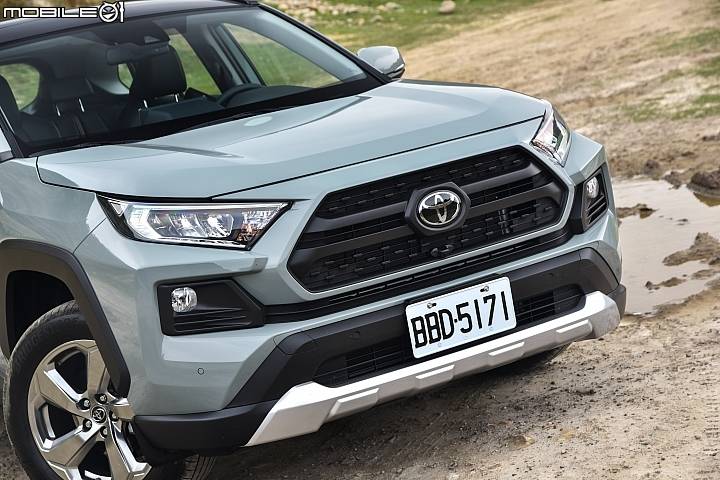 Toyota RV4 2.5 Adventure 4WD試駕 與眾不同的剽悍魅力！