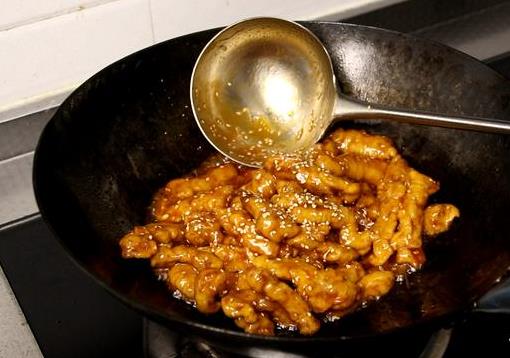 無論做糖醋什麼菜，記住這個黃金比例，保證酸甜爽口，吃一次愛一次！