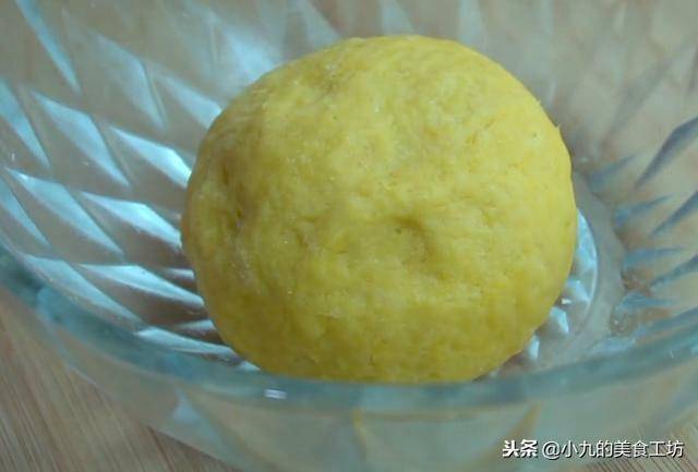 1碗麵粉2個雞蛋，2分鐘教你做秘制小零食，個個開口笑，全家搶著吃！！