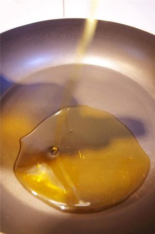媽媽的配方，沒有比這更好吃的肉燥飯了。做給孩子吃，一碗不夠