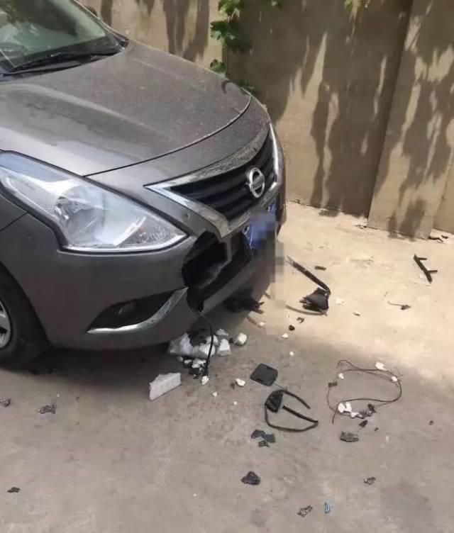 老公嫌我生病花錢多要跟我離婚，我家哈士奇咬壞他的轎車替我報仇