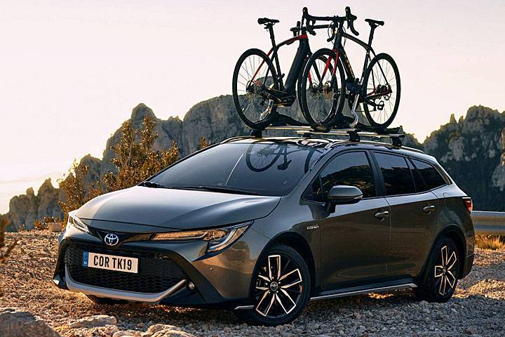 哇塞！？運動版及戶外版齊發、Toyota Corolla GR Sport與Trek版衝著Ford Focus來