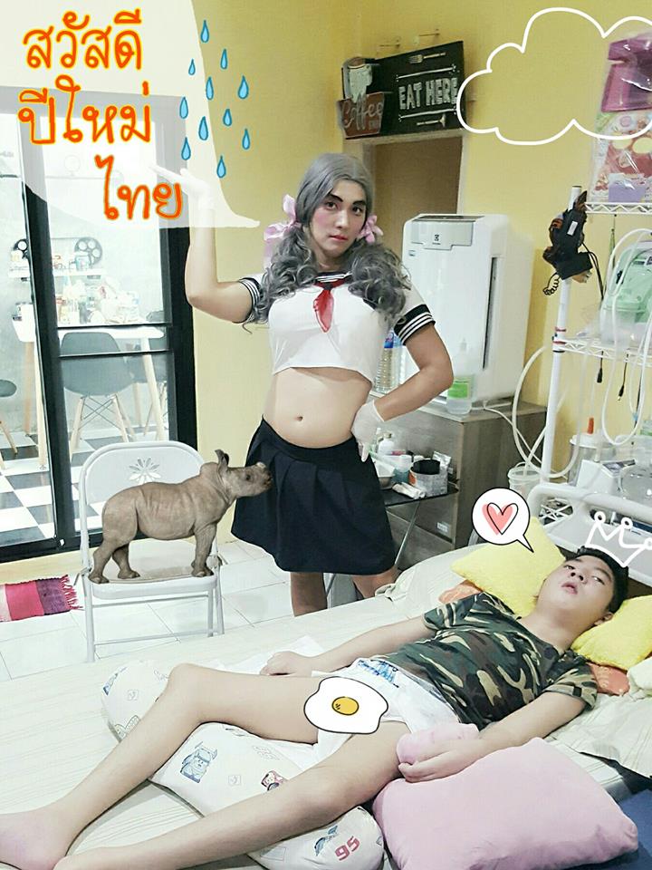 帥爸爸「為喚醒癱兒」每天用盡全力搞怪扮醜！有一天「兒子的奇蹟反應」讓他感動流涕