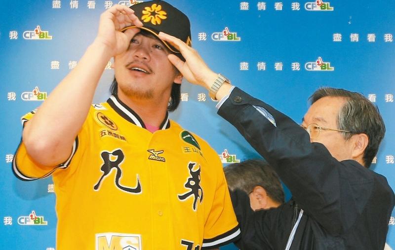 中職20年／旋風加盟卻沾黑離開 曹錦輝成短命象