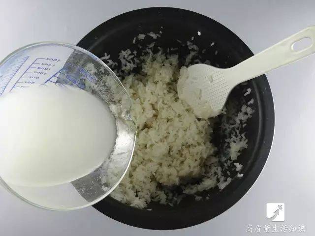 酒釀圓子做法原來這麼簡單，以後不用去超市買了!!