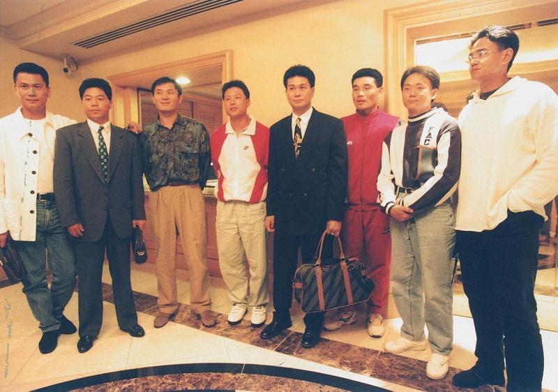 中職13年／蔡仲南加盟壯大中職 台灣大聯盟解散