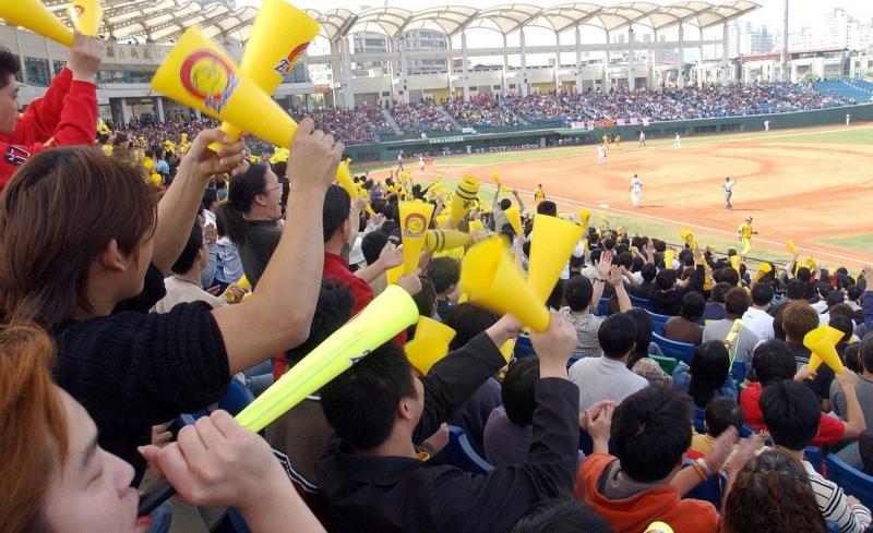 中職14年／兩聯盟合併 象三連霸黃潮彭政閔難忘