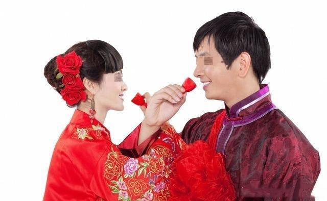 每月給婆婆兩千盡孝，回家探望看到婆婆咳嗽，我決定再不給一分