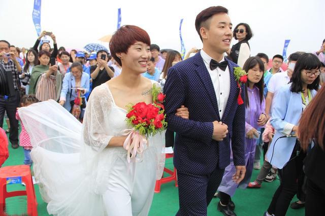結婚後，我把嫁妝給老公保管，我設置了下微信，隔天我提離婚