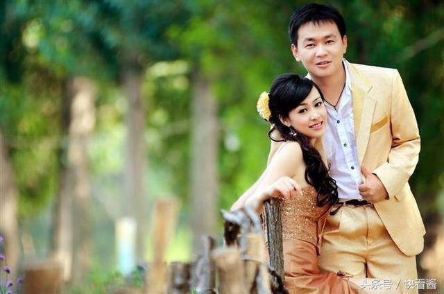 為了給嬸嬸治病，我嫁給一個大我20歲的男人，新婚夜我幸福的笑了