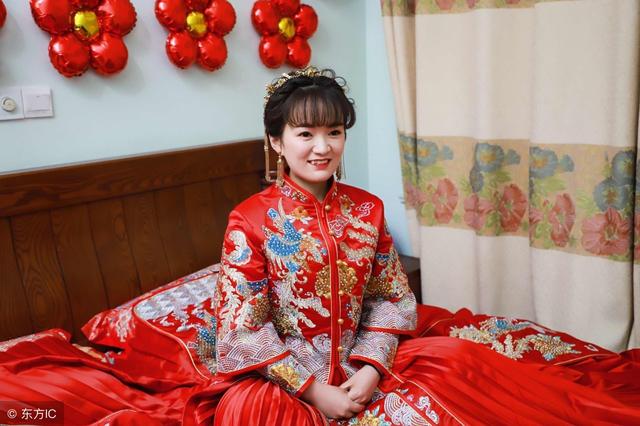 國慶回娘家，中午大姑姐打來電話借車，媽媽說一句話我拍桌子走人