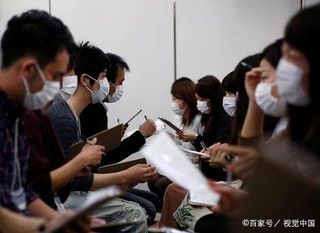 這樣子的媽寶男，請你把奶斷了再來相親！別出來丟人
