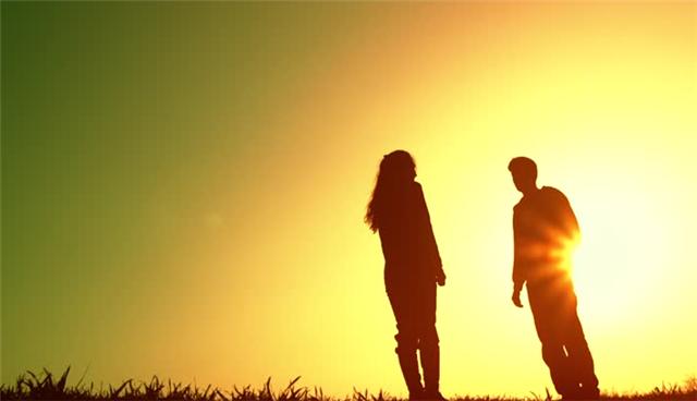 孕後婆家不付彩禮，我家買車買房，小姑子無意說一話，我忍痛悔婚
