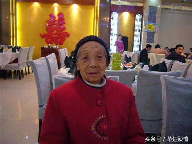 婆婆，我是拜託你幫我們看家，你可倒好，直接把家給我們看沒了！