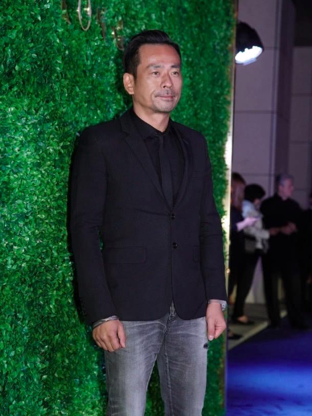 三個女人一台戲！甘比李嘉欣何超瓊同框不尷尬，昔日情敵變閨蜜