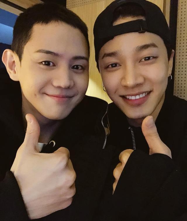 今年入伍的韓國男團成員當中SHINee崔珉豪最帥！EXO大哥最萌！