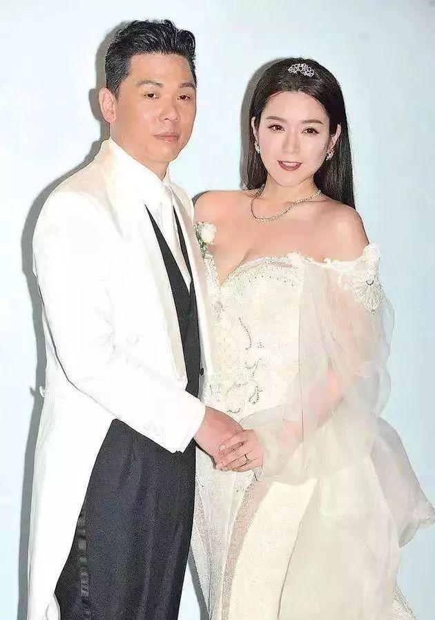 老公不介意拍親熱戲！36歲前TVB離巢花旦直言：他喜歡我性感!