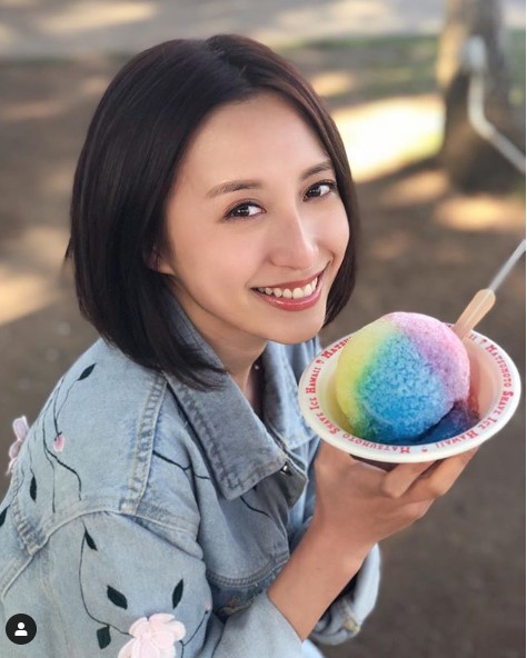 出國拍節目！龔嘉欣曬泳裝照吸Like