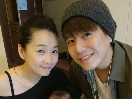 結束了！女星六月已經3度鬧離婚....讓老公李易「結婚6年」完全受夠了！聲稱：「真的要簽字....」讓粉絲大崩潰！ 