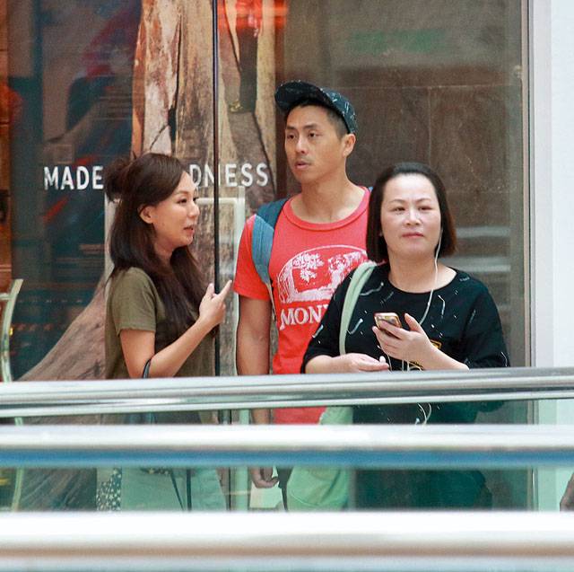 (多圖快睇) 森美老婆緊身短裙 終極曝光 !!