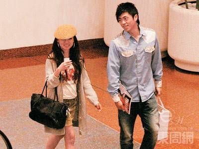 (多圖快睇) 森美老婆緊身短裙 終極曝光 !!