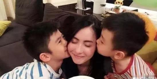 張柏芝累倒在他的懷裡，他才是張柏芝最愛的男人！