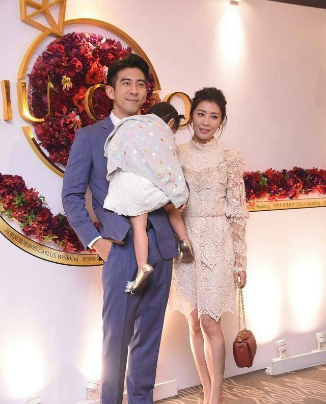 修傑楷小9歲前女友曝光, 顏值逆天不輸賈靜雯, 難怪至今都不願提及！ 