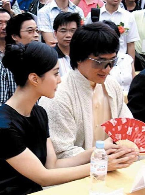 范冰冰和成龍十大親密照曝光，最後一張李晨真的看不下去了！