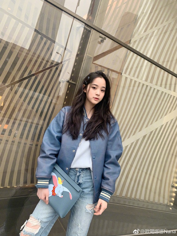 歐陽娜娜突表態「支持一個中國」　微博「舔中發言」被網友嗆翻：我身為中國人驕傲！