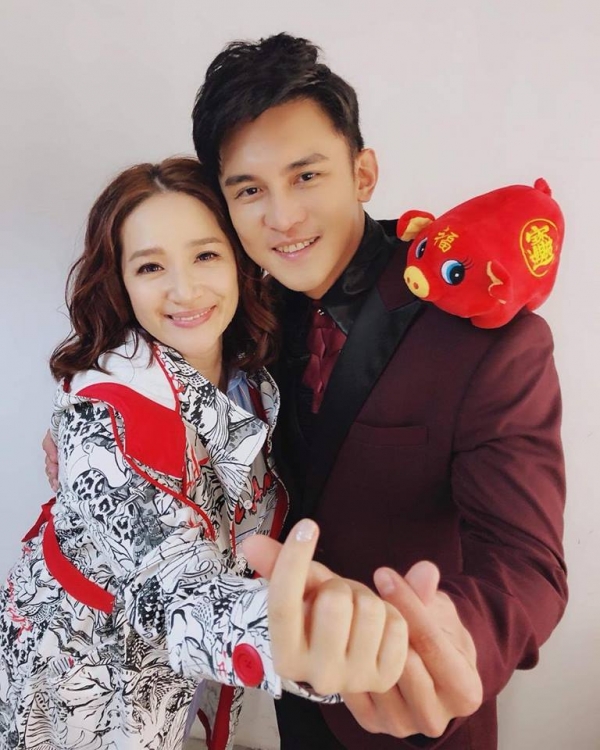 羅美玲笑憶「點頭嫁」Terry的原因！透露「老公寵妻無極限」的舉動羞喊：一沒看見他就快不行了！