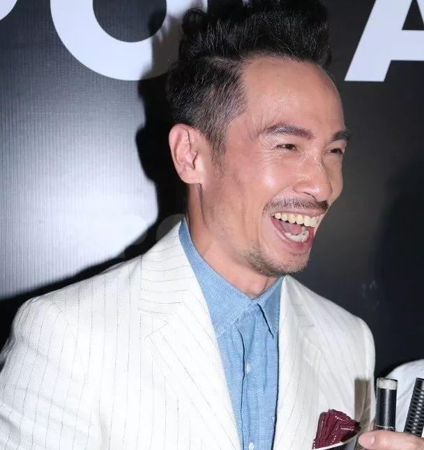 愛要做出來！TVB視帝公然放閃說情話哄老婆：我們不會有7年之癢！