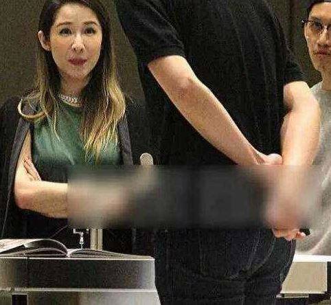 39歲天后蕭亞軒整容崩顏....! 如今面目全非不敢認 !!