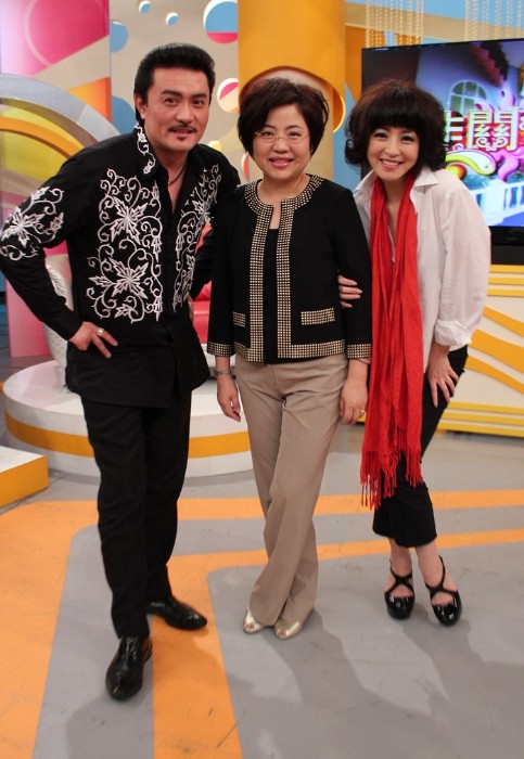 52歲李芳雯當年「分手李㼈」至今未婚！她淚曝：「懷孕吞53顆安眠藥自殺....」再也不相信男人！ 
