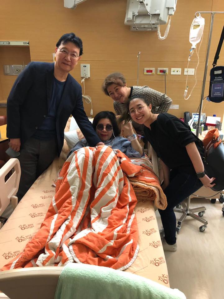 陳文茜驚傳吐血痰！ 堅強抗癌「忍痛拒打嗎啡」感念醫師無私她「90度鞠躬」：病患得快樂走下去