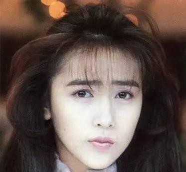 被「男神木村拓哉」寵愛16年不離不棄！來看看她年輕時的照片，就知道啦！！