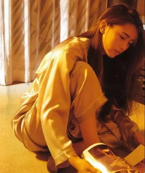 被「男神木村拓哉」寵愛16年不離不棄！來看看她年輕時的照片，就知道啦！！