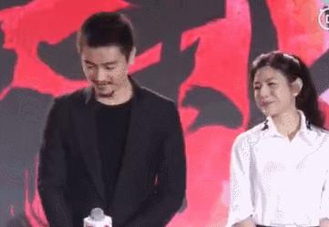 陳曉陳妍希婚姻疑似亮紅燈！網友：這是要步楊冪劉愷威後塵？