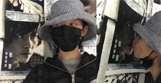 蔡少芬張晉吃路邊攤被偶遇，娘娘成老公迷妹拍照不停！