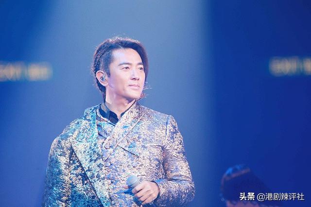 共患難13年，鄭伊健豪擲千萬買地皮送岳父，蒙嘉慧變身做公司董事