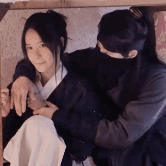 [少女時代][新聞]190321 好絕美一女的泰妍Elle Korea 四月號畫報持臉殺人