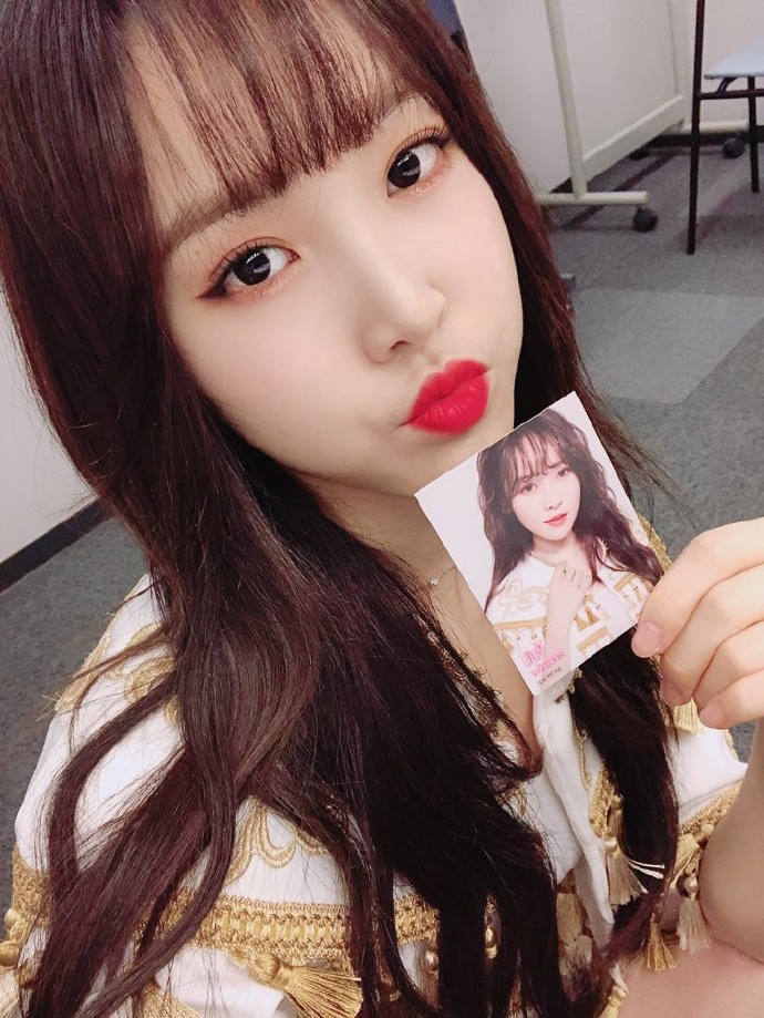 [GFRIEND][分享]190321 春季日巡東京場後影合照來襲能和巴蒂一起度過就是幸福滿滿