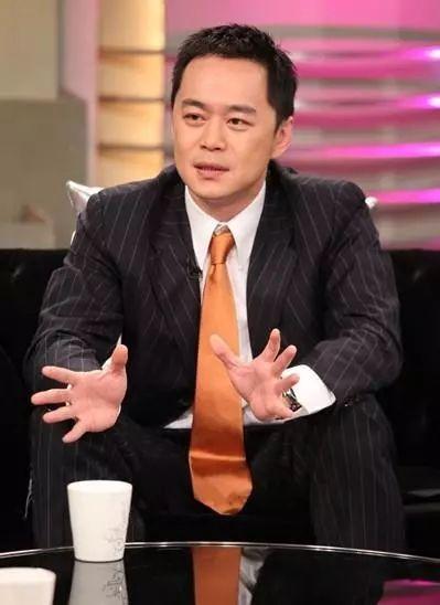 Selina前夫稱見到她的傷處就想吐，用十年看清一個渣男到底虧不虧 ?！