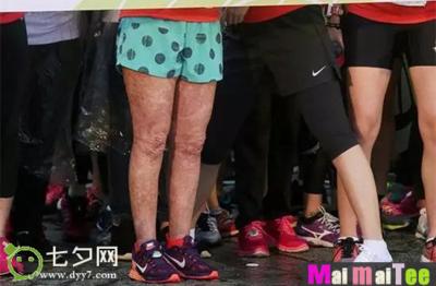 Selina前夫稱見到她的傷處就想吐，用十年看清一個渣男到底虧不虧 ?！