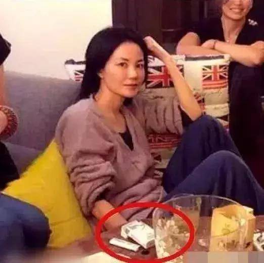 王菲懷孕，不懼48高齡產子，謝霆鋒：屬於我們自己的孩子！