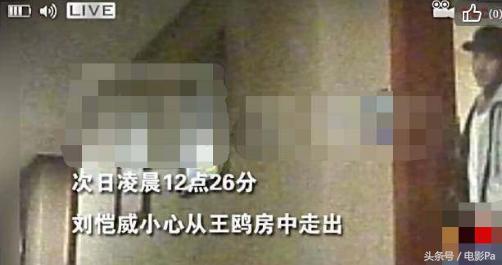 夫妻兩人曾被爆料是同性戀！娛樂圈的這5對夫妻，早就各玩各的了...！
