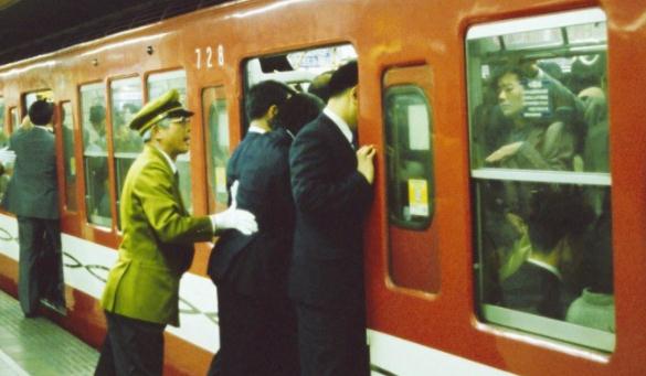 世界上最複雜的地鐵站：出口高達178個，要導航才能出去