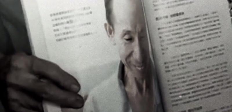  70歲阿伯拾荒35年「捐400萬善款」，被罵「像狗一樣翻垃圾」，結果被富比士評為年度「行善英雄」！