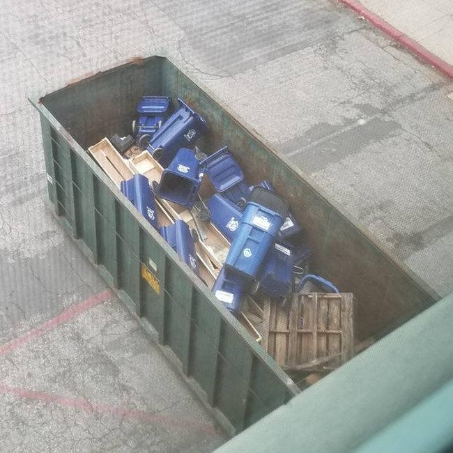 25張證明「宇宙早已寫好了我們的人生劇本」驚奇照　公園付費椅子真的太狂啦！