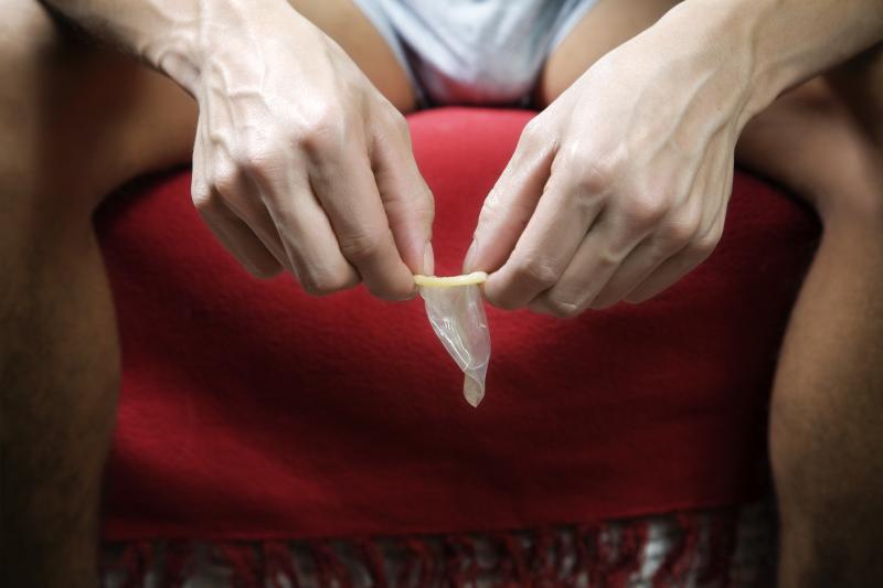 男友偷偷買春！害女大生遭染性病最嚴重菜花　
