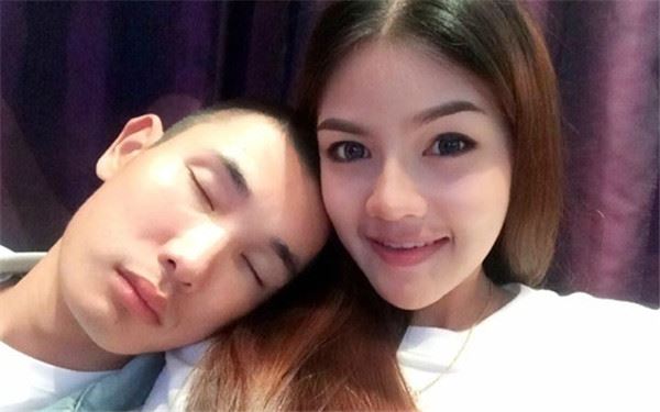 員警男友在她懷中過世，女友含「冥婚」…訂婚儀式上的一番話讓全場的人都忍不住爆哭！